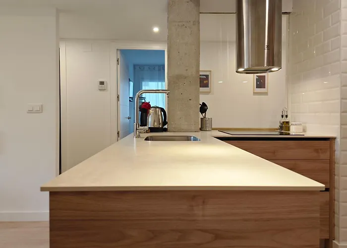 Plaza Pineda קורדובה